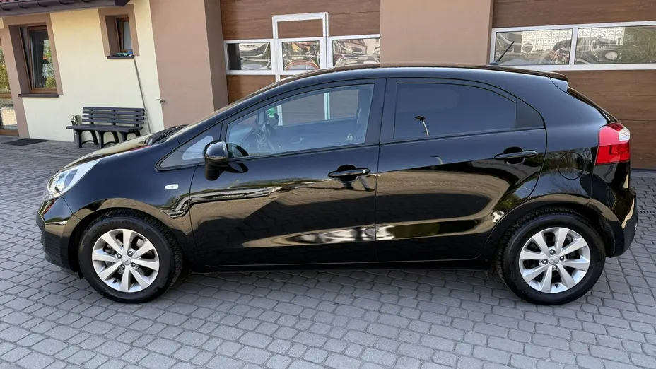 KIA Rio -