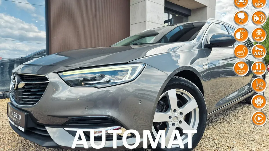 OPEL Insignia -
