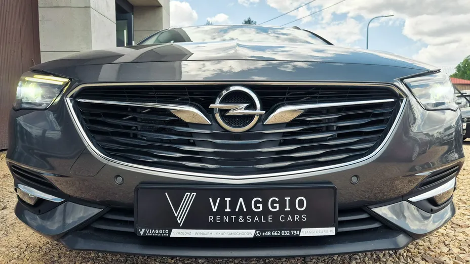 OPEL Insignia -