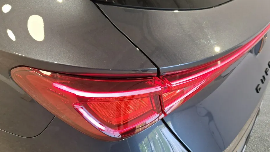 CUPRA Leon Sportstourer -
