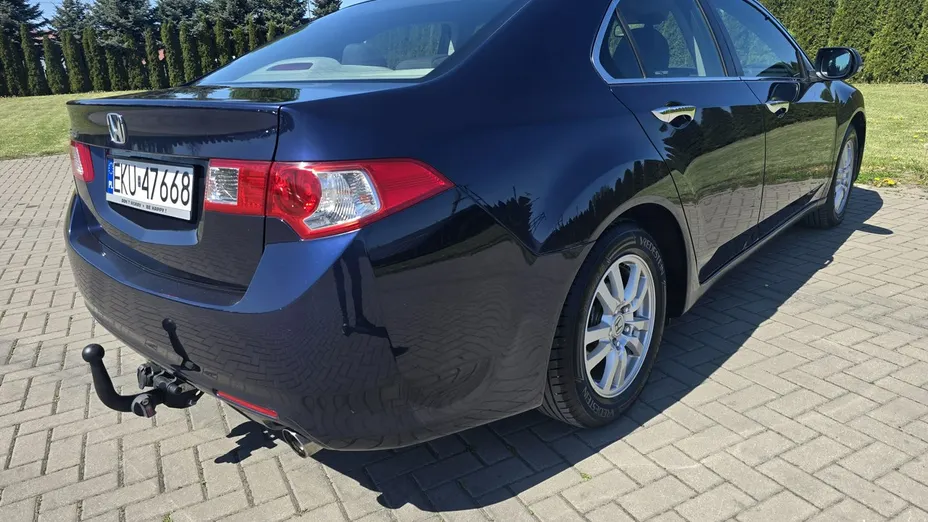 HONDA Accord -