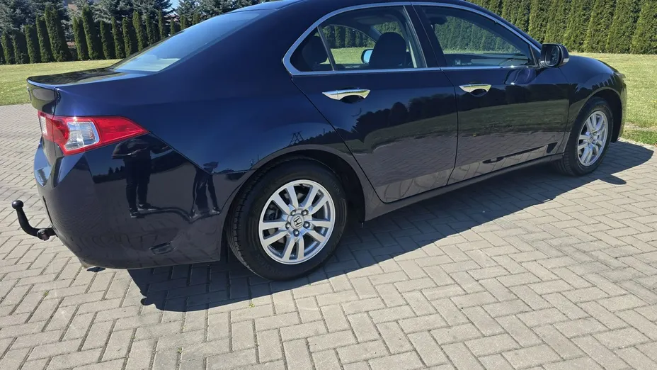 HONDA Accord -