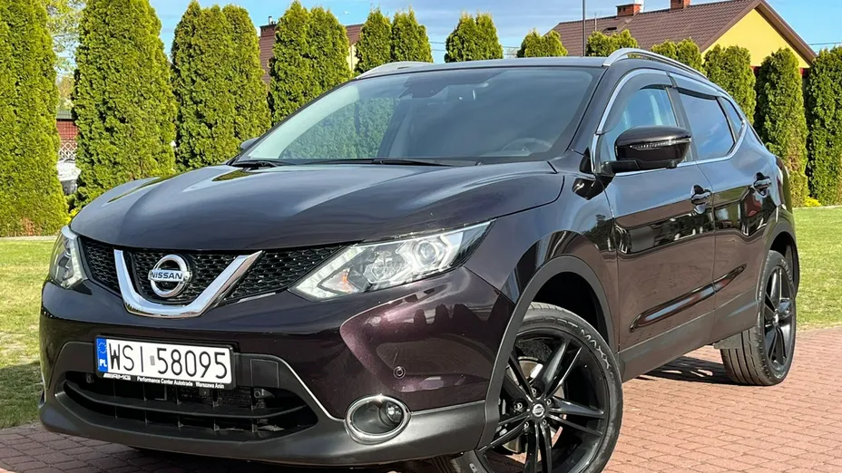 NISSAN Qashqai -