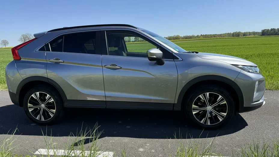 MITSUBISHI Eclipse Cross -