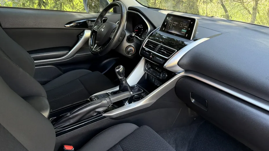 MITSUBISHI Eclipse Cross -