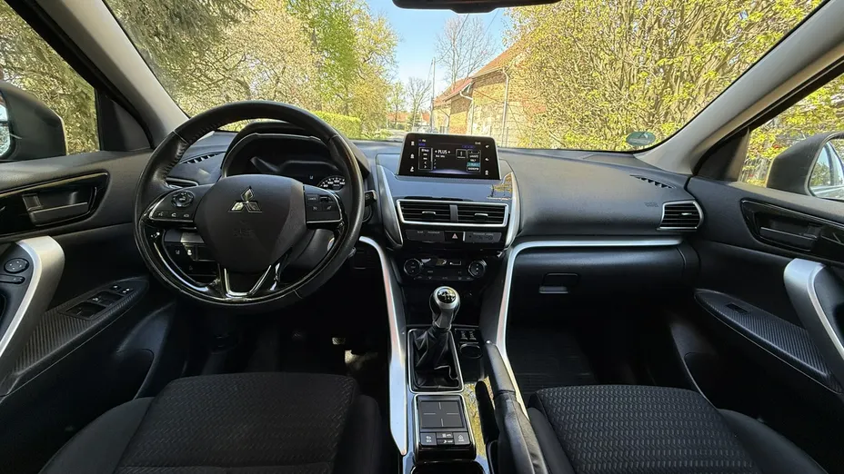 MITSUBISHI Eclipse Cross -