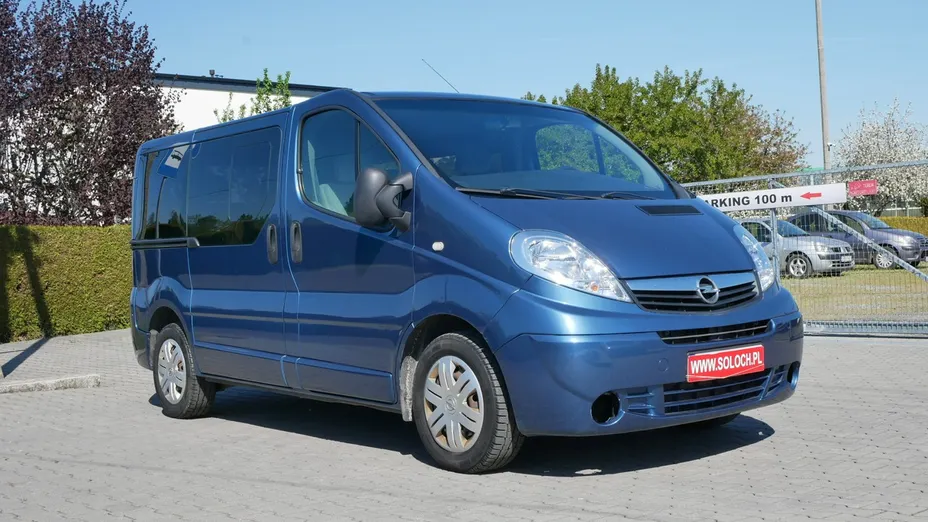 OPEL Vivaro -