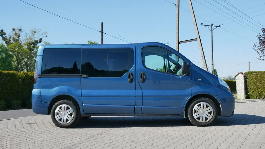 OPEL Vivaro -