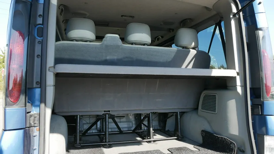 OPEL Vivaro -