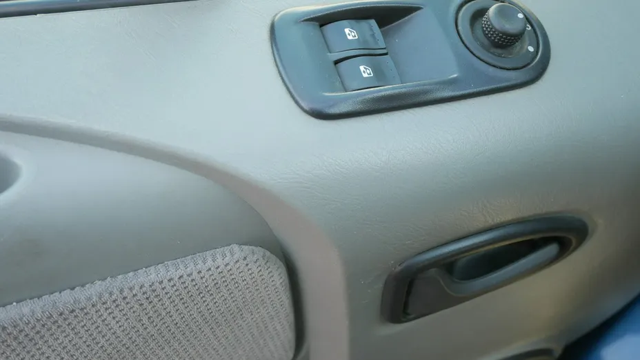 OPEL Vivaro -