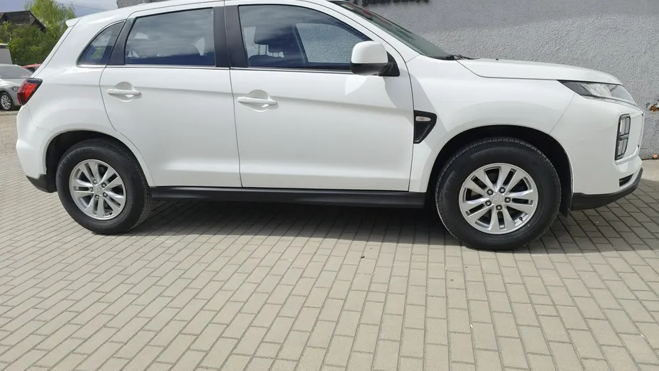 MITSUBISHI ASX -