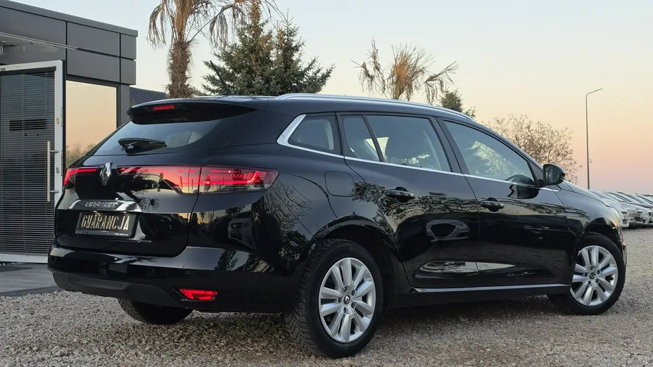 RENAULT Megane -
