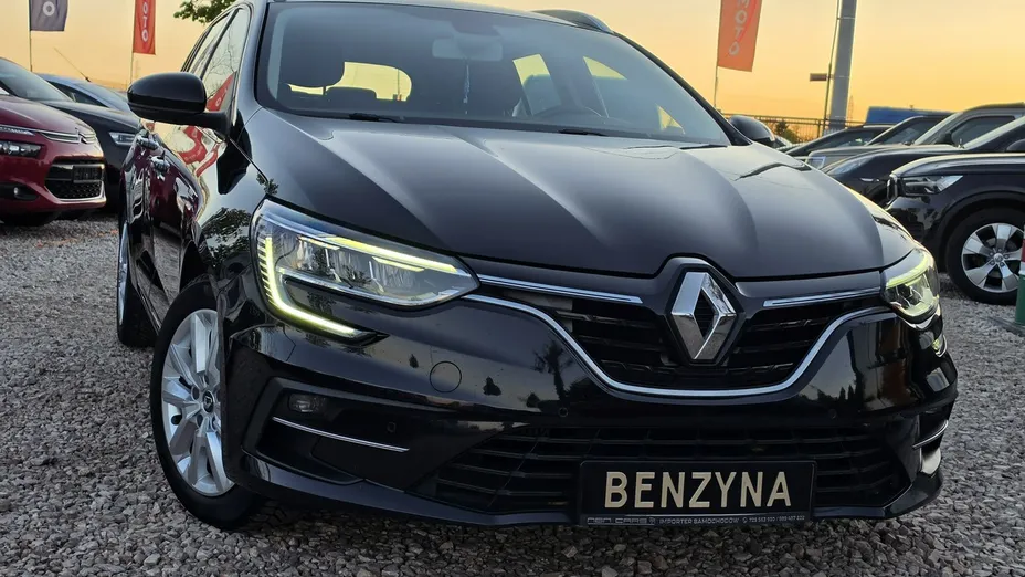 RENAULT Megane -