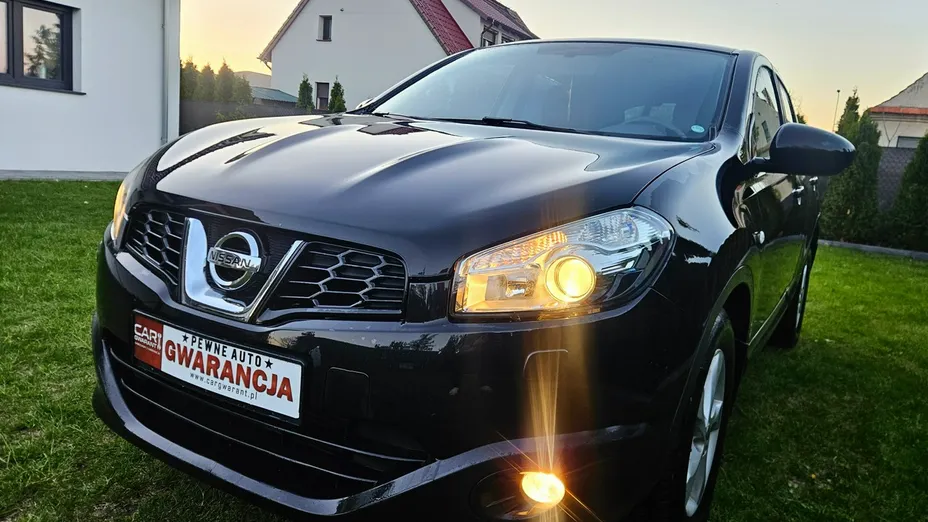 NISSAN Qashqai -