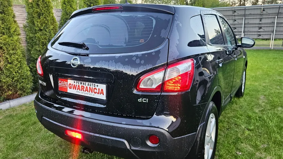 NISSAN Qashqai -