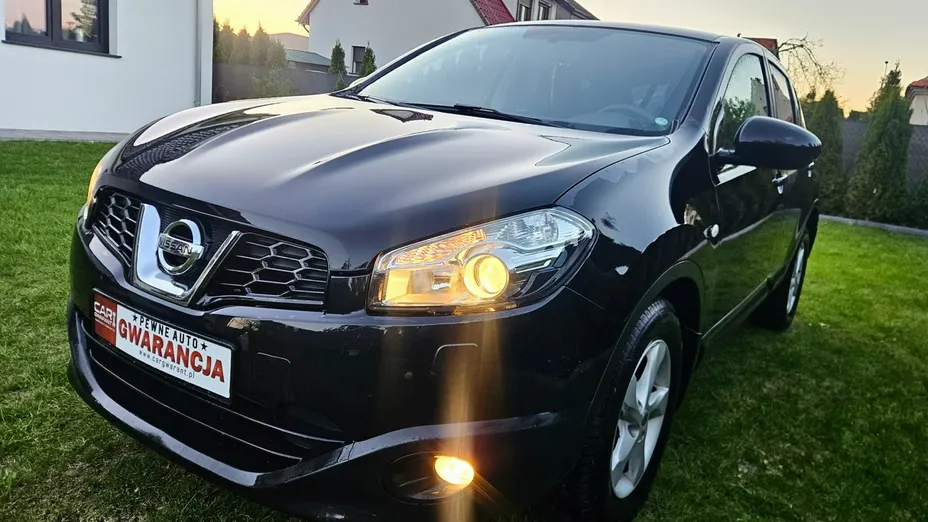 NISSAN Qashqai -
