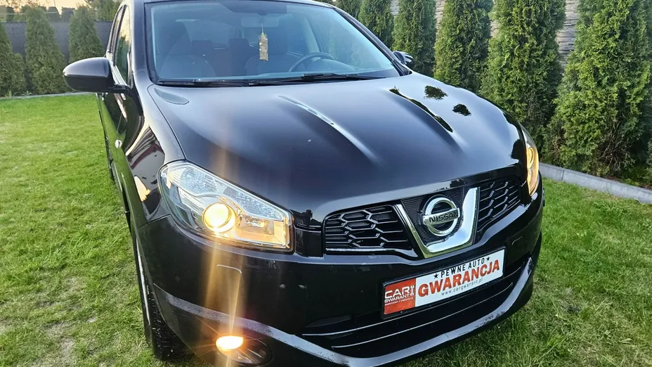 NISSAN Qashqai -