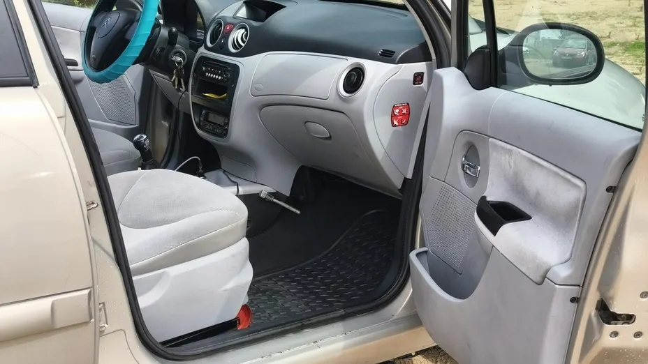 CITROEN C3 -