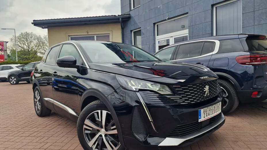 PEUGEOT 3008 -