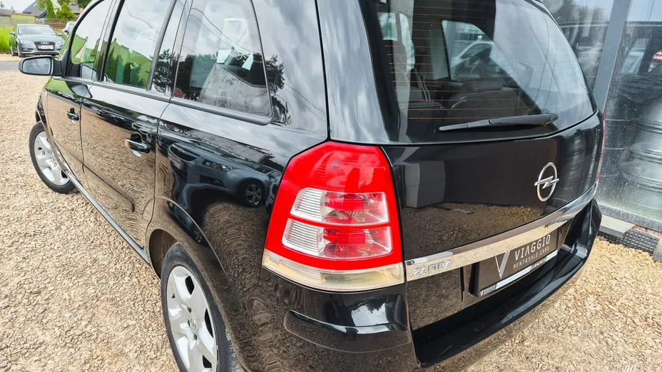 OPEL Zafira -