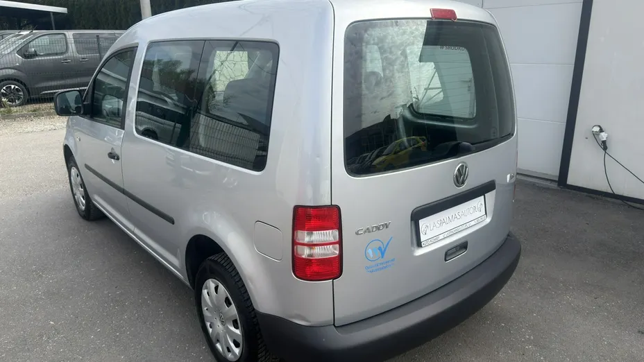 VOLKSWAGEN Caddy -