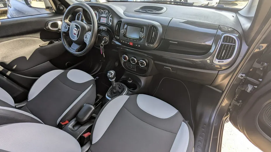 FIAT 500L -