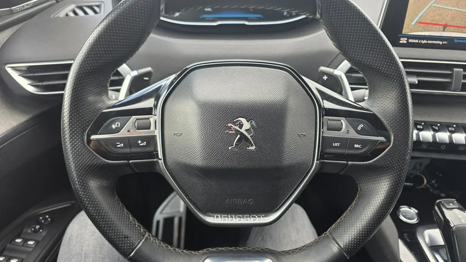 PEUGEOT 5008 -