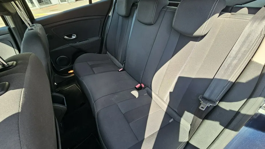 RENAULT Megane -