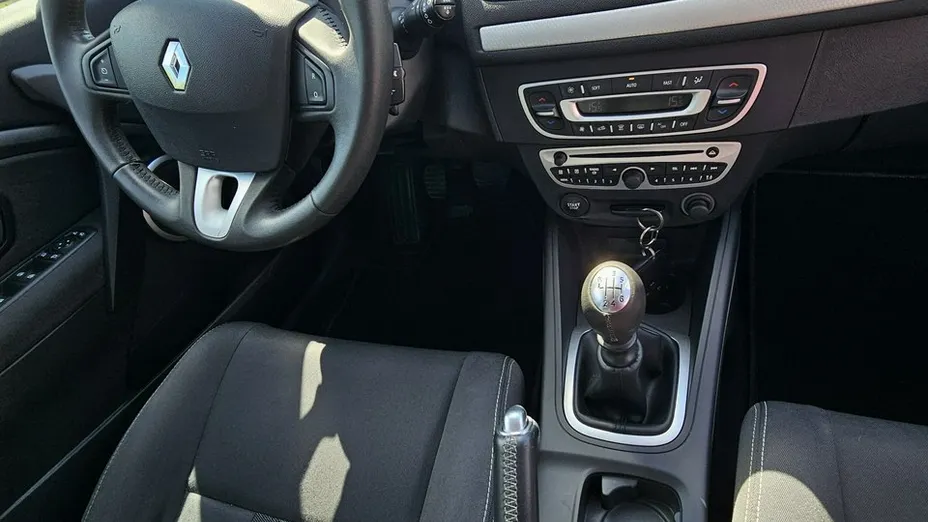 RENAULT Megane -