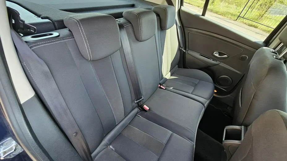 RENAULT Megane -