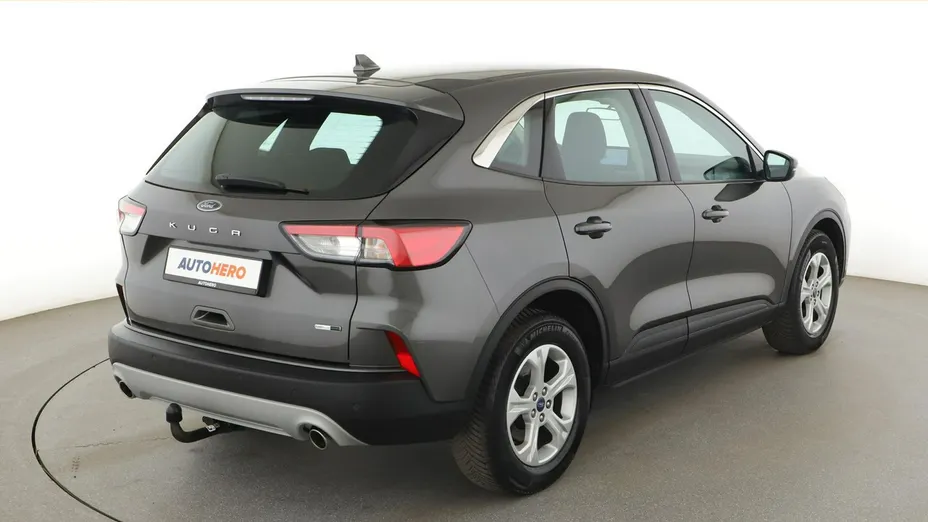 FORD Kuga -