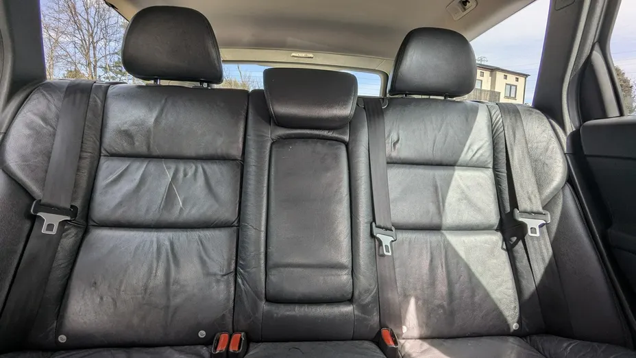VOLVO V50 -