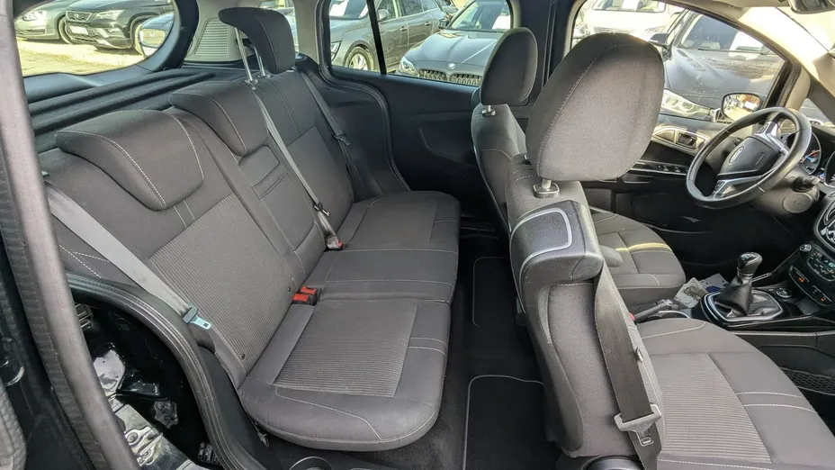 FORD B-MAX -