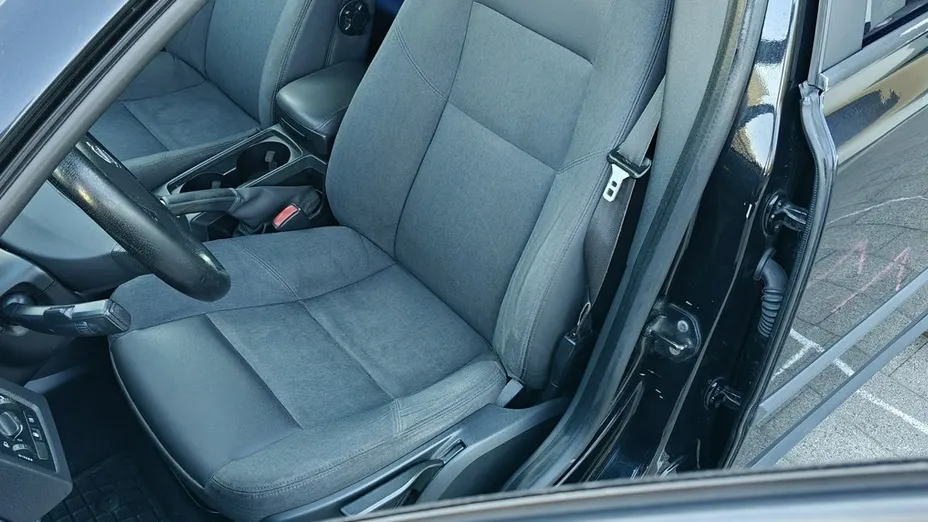 VOLVO V50 -