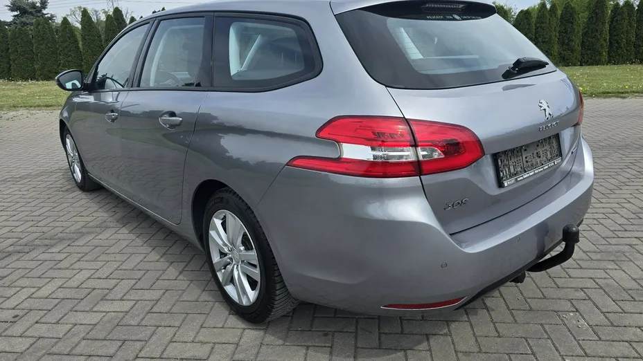 PEUGEOT 308 -