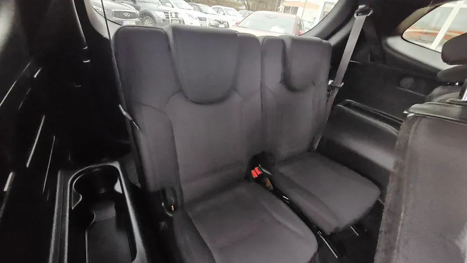 KIA Carens -