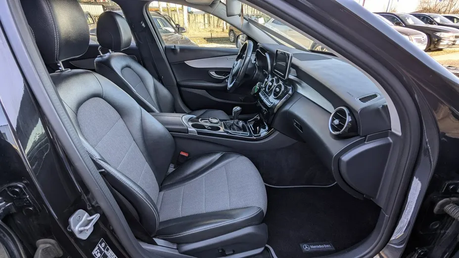 MERCEDES-BENZ C Klasa -