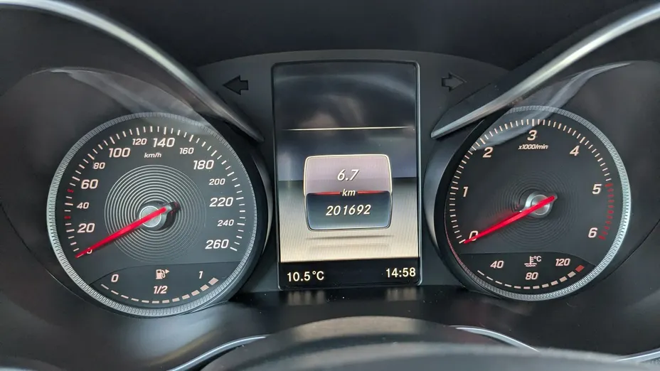 MERCEDES-BENZ C Klasa -