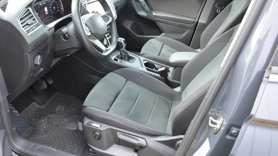 VOLKSWAGEN Tiguan -