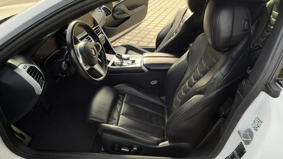 BMW Seria 8 -