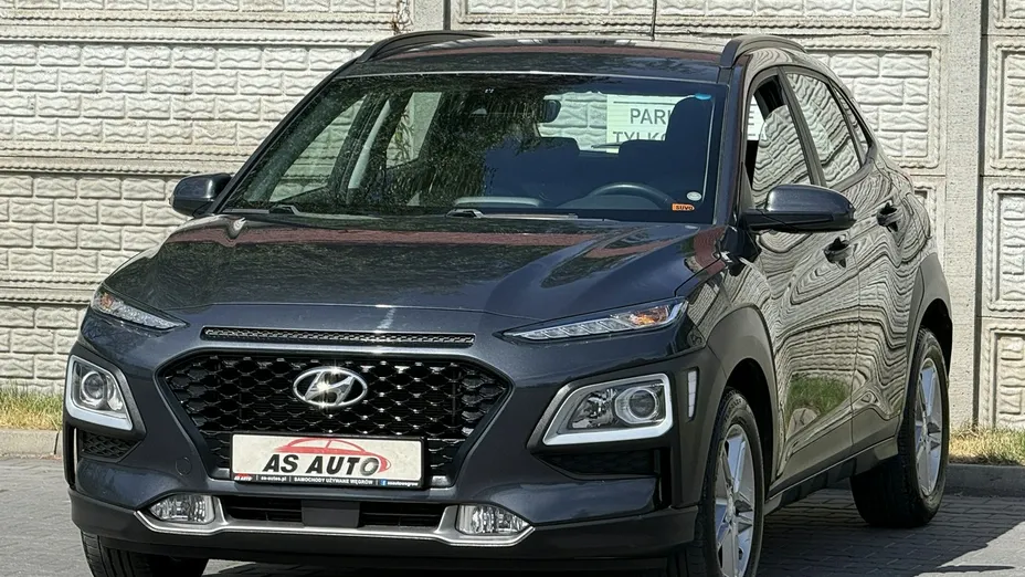 HYUNDAI Kona -