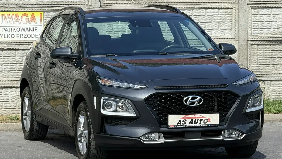 HYUNDAI Kona -
