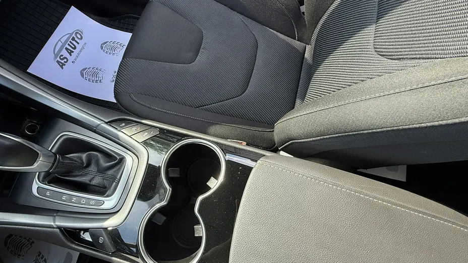 FORD Mondeo -