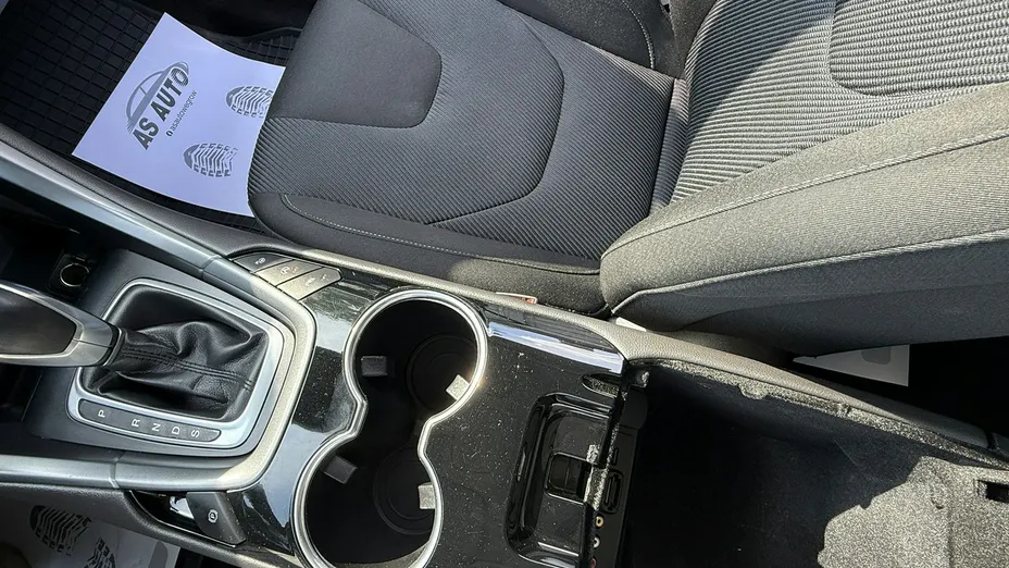 FORD Mondeo -