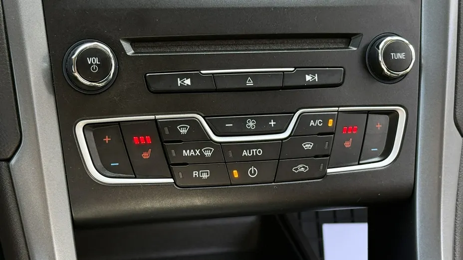 FORD Mondeo -