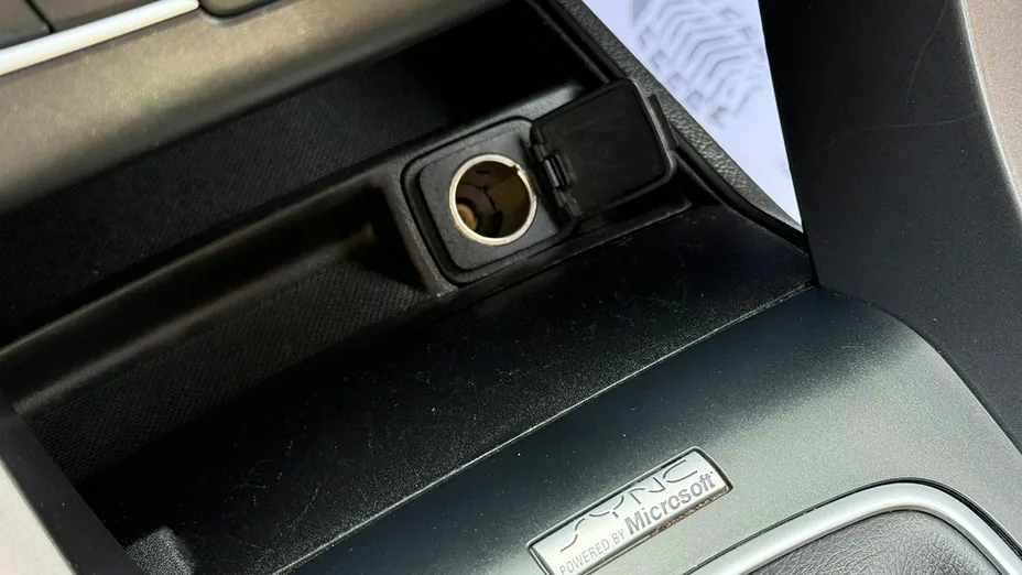 FORD Mondeo -