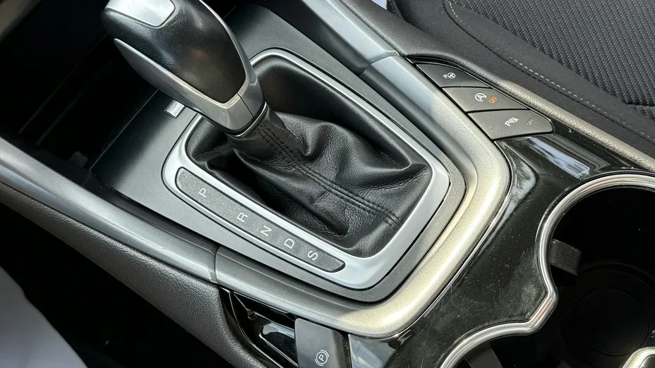 FORD Mondeo -