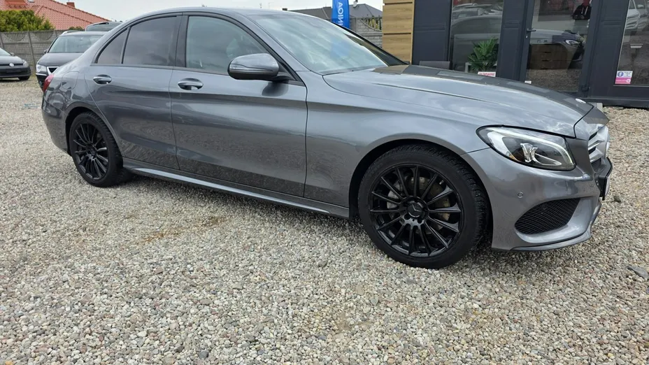 MERCEDES-BENZ C Klasa -