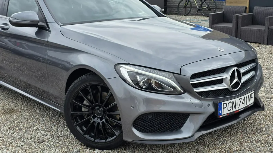 MERCEDES-BENZ C Klasa -