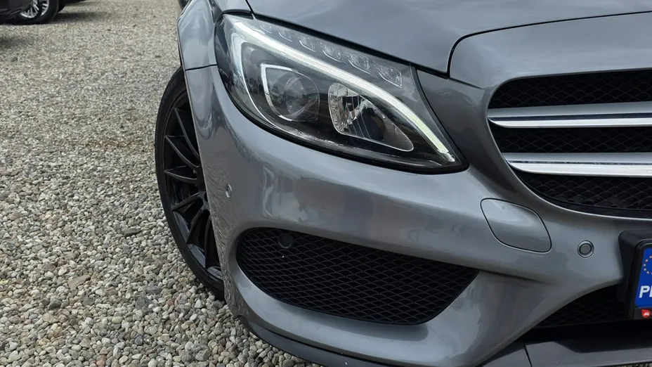 MERCEDES-BENZ C Klasa -